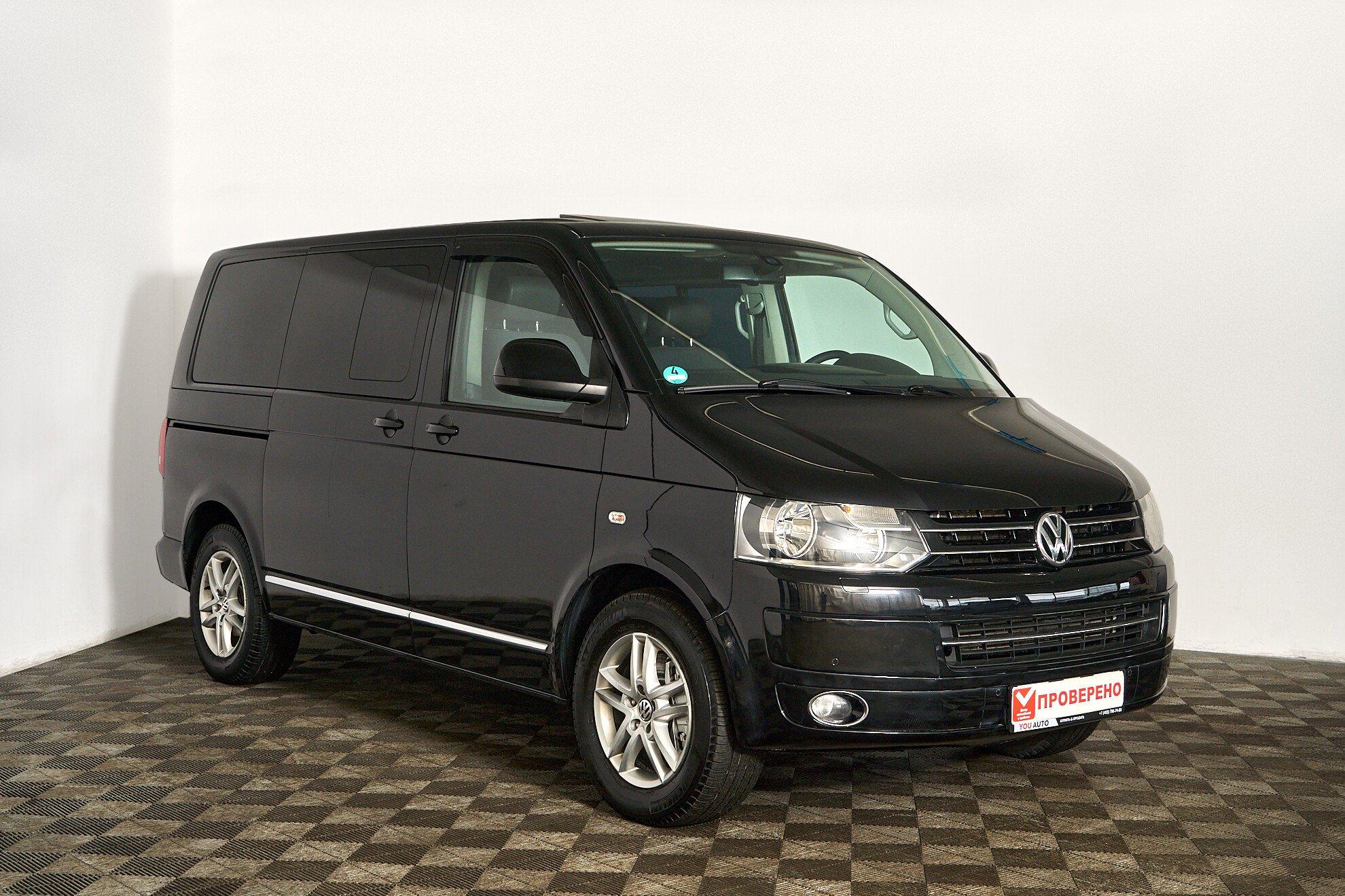 Volkswagen Multivan 2013, черный