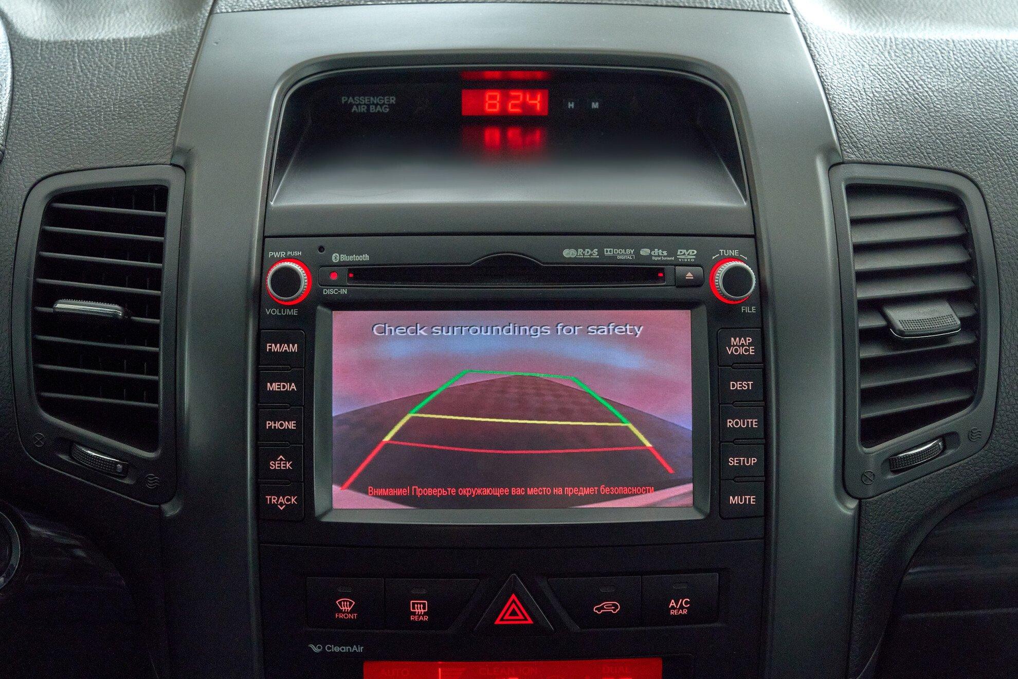 Kia Sorento 2011, белый