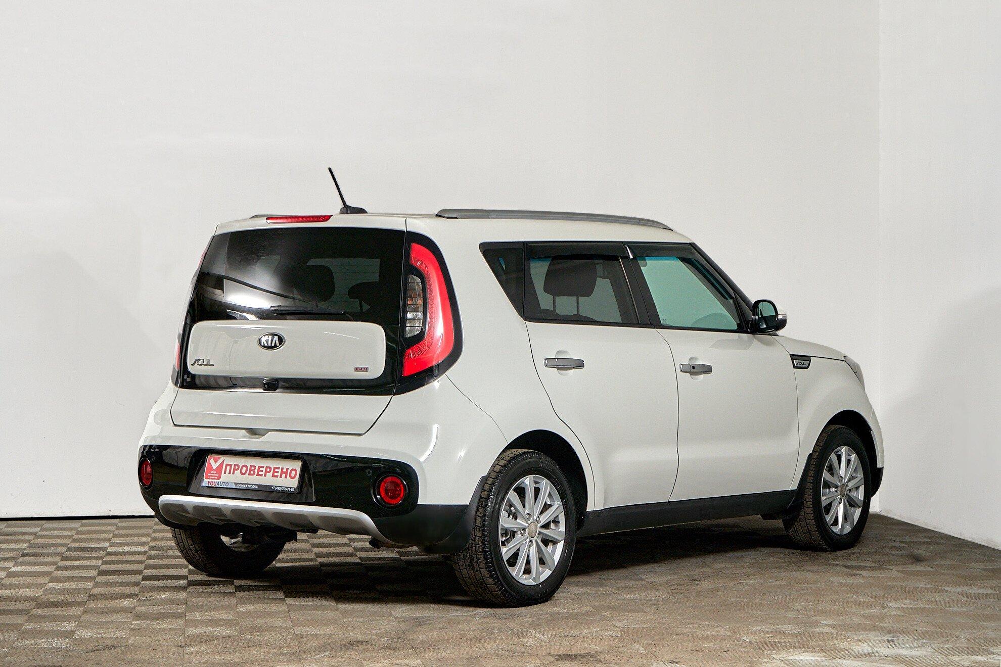 Kia Soul 2018, белый