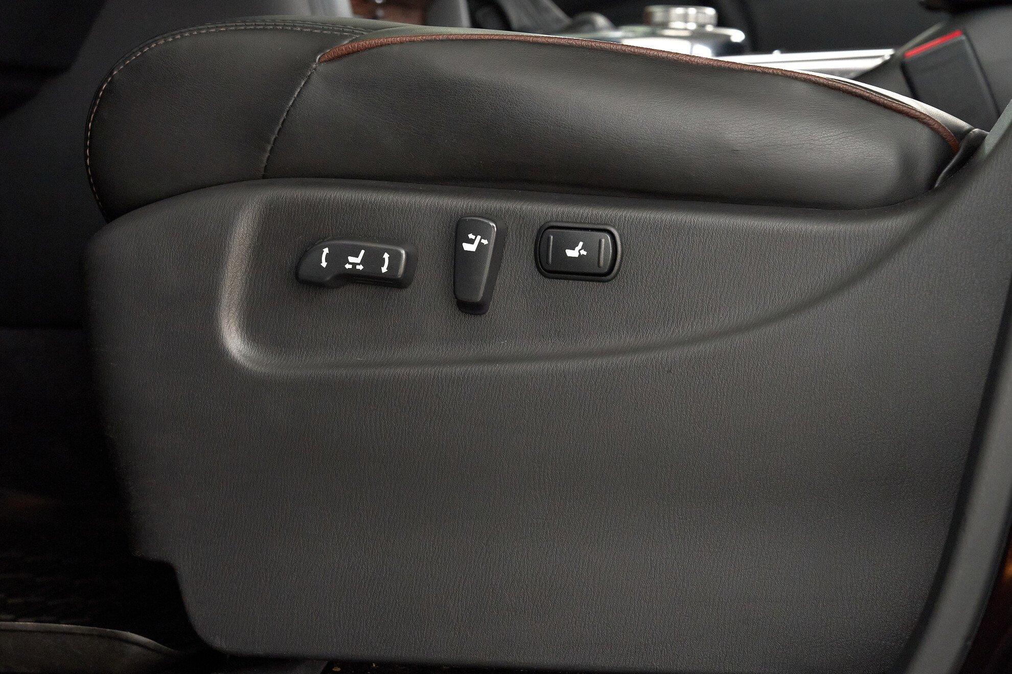 Nissan Patrol 2012, фиолетовый
