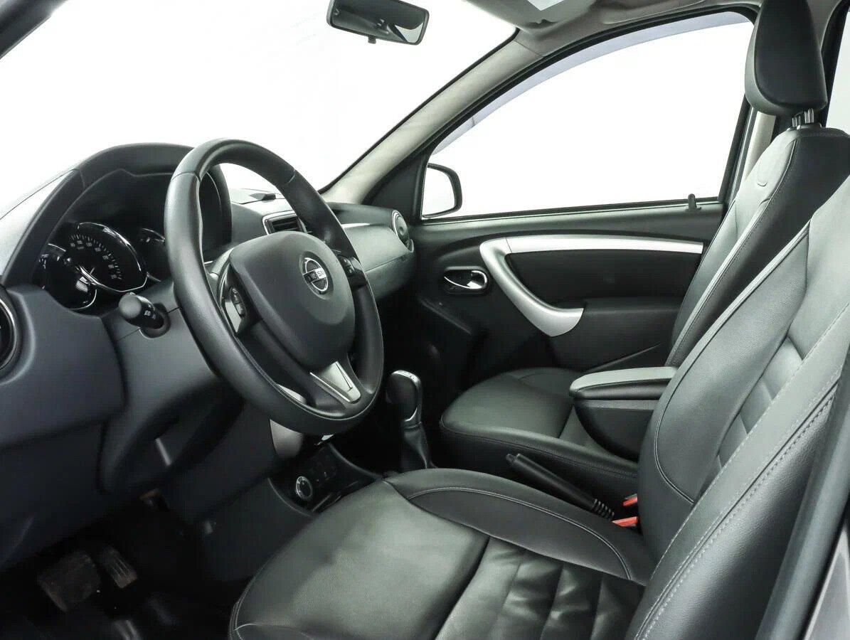 Nissan Terrano 2018, серый