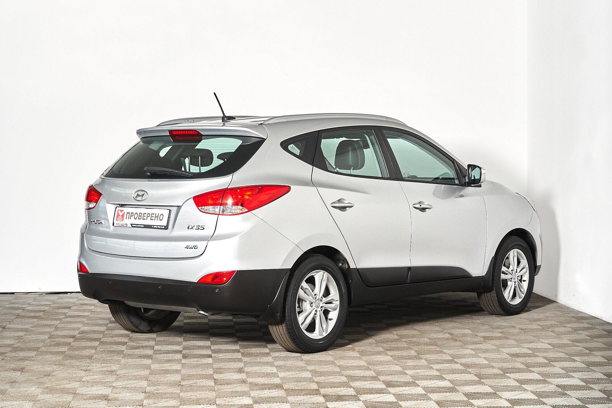 Hyundai ix35 2013, серебряный