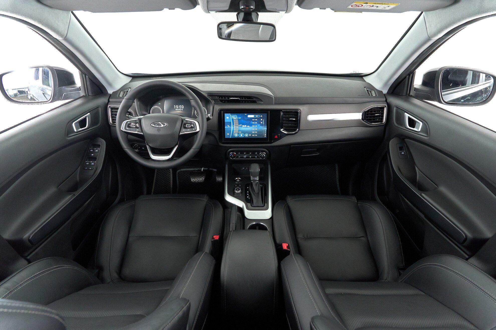 Chery Tiggo 4 2021, черный