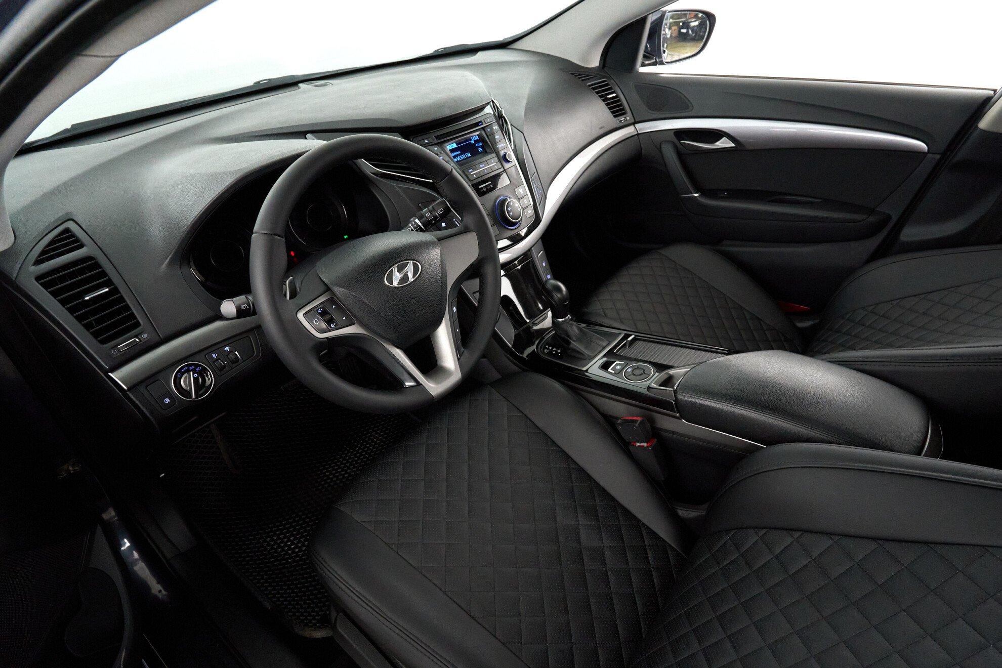 Hyundai i40 2016, синий