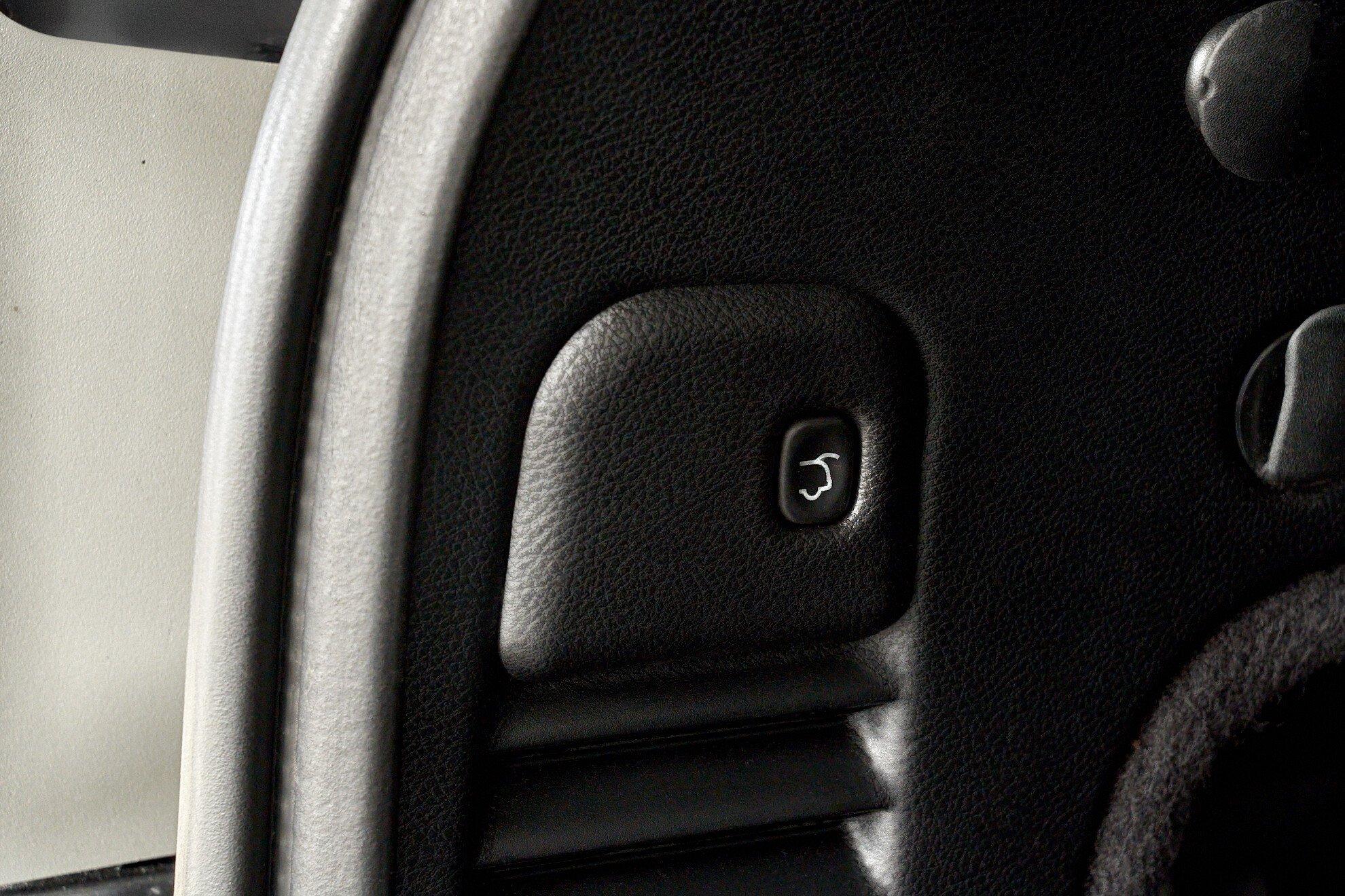 Jeep Grand Cherokee 2011, серый