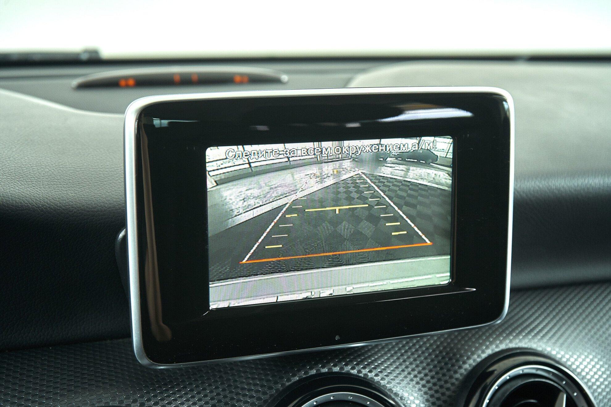Mercedes-Benz A-Класс 2014, белый