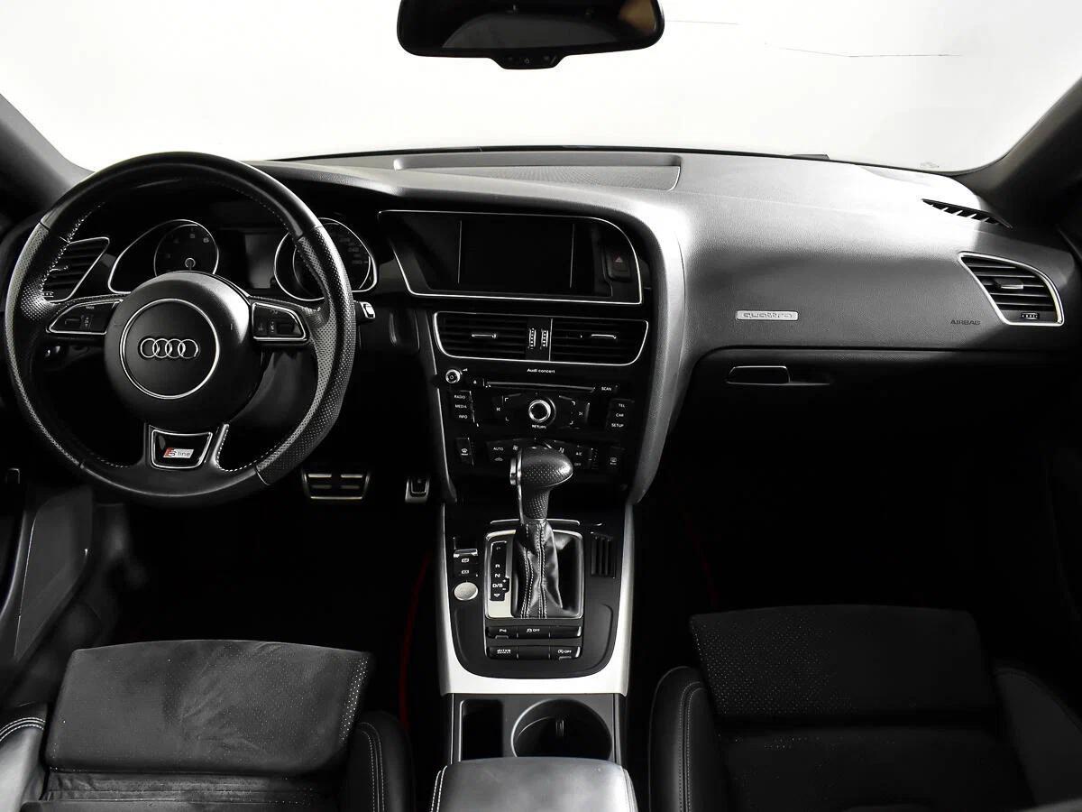 Audi A5 2014, черный