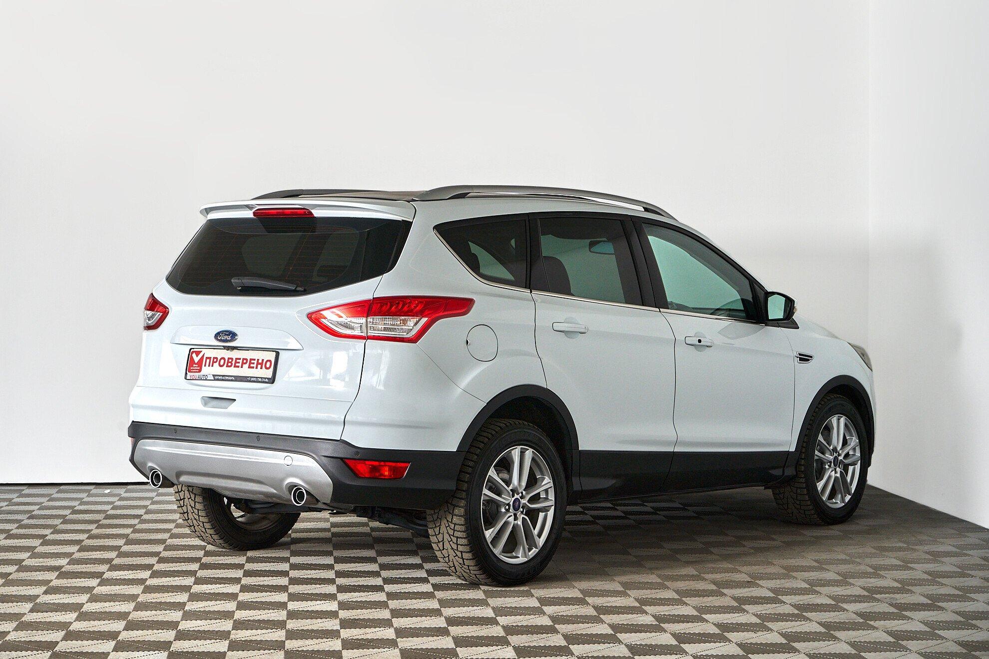 Ford Kuga 2014, белый