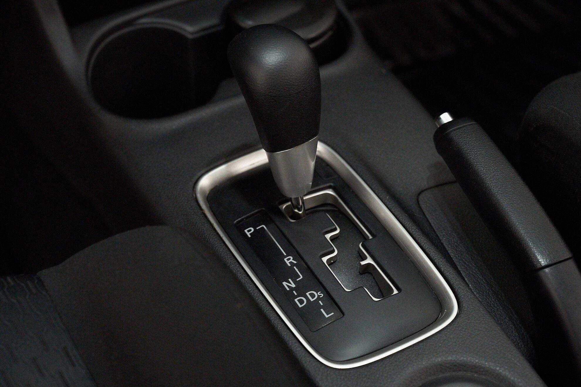Mitsubishi Outlander 2014, черный