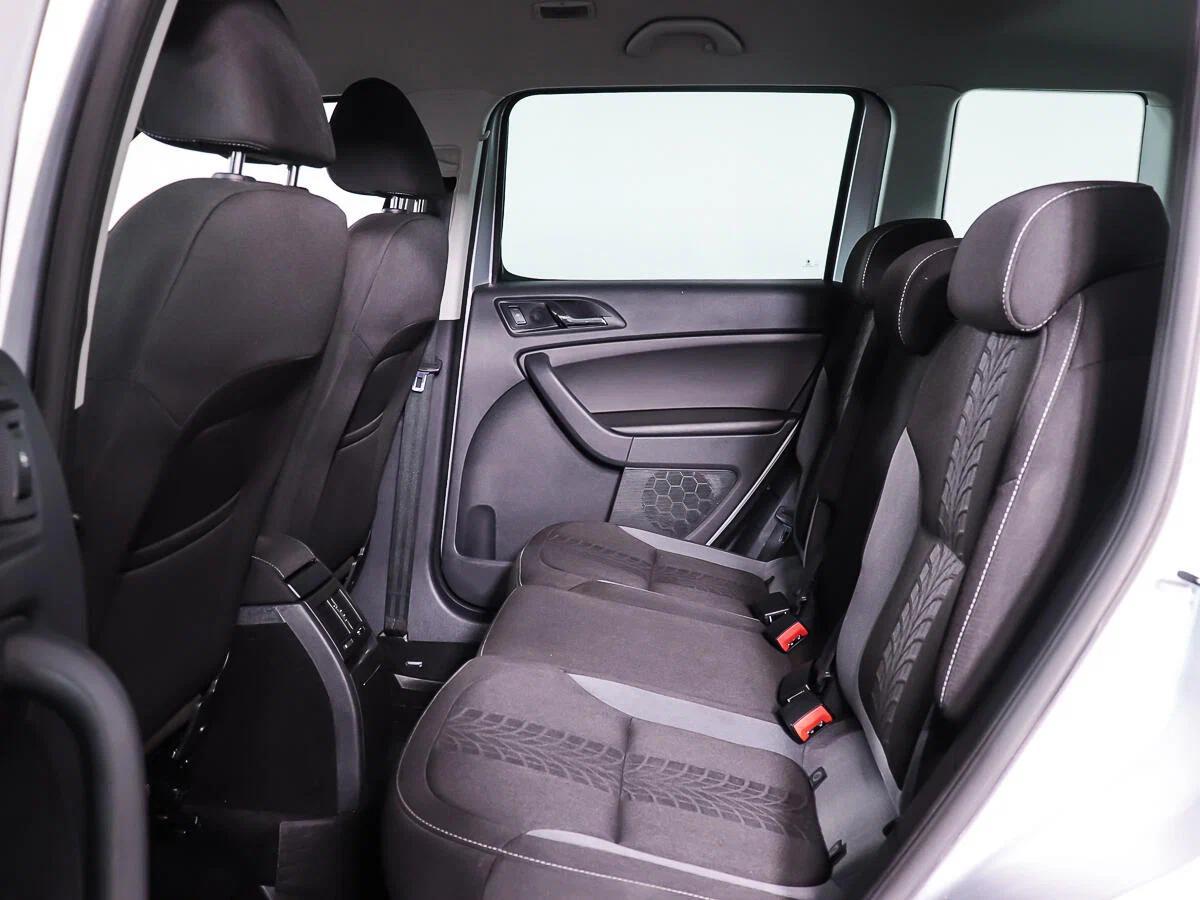 Skoda Yeti 2016, серебряный