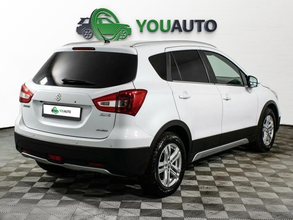 Suzuki SX4 2019, белый