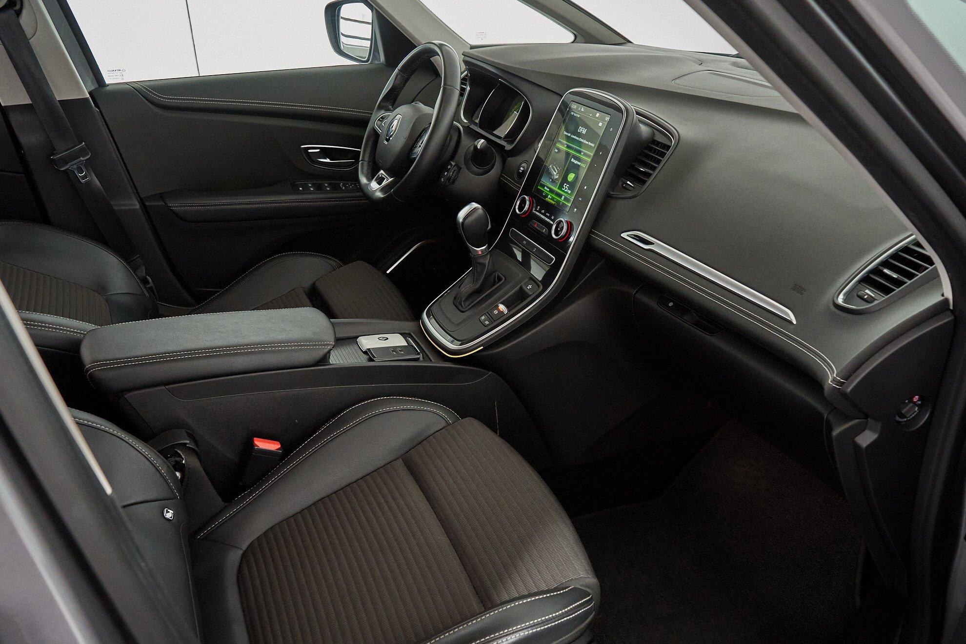 Renault Scenic 2018, серый