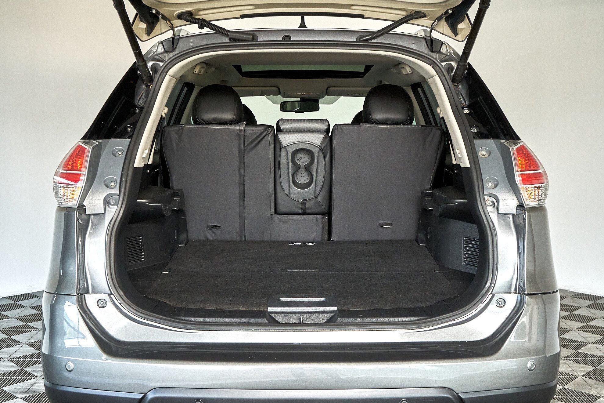 Nissan X-Trail 2015, серый
