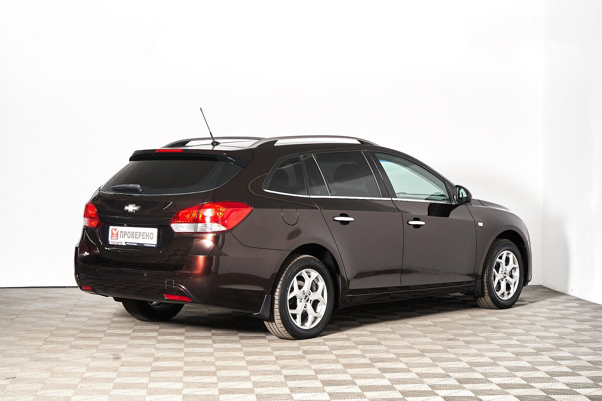 Chevrolet Cruze 2013, коричневый