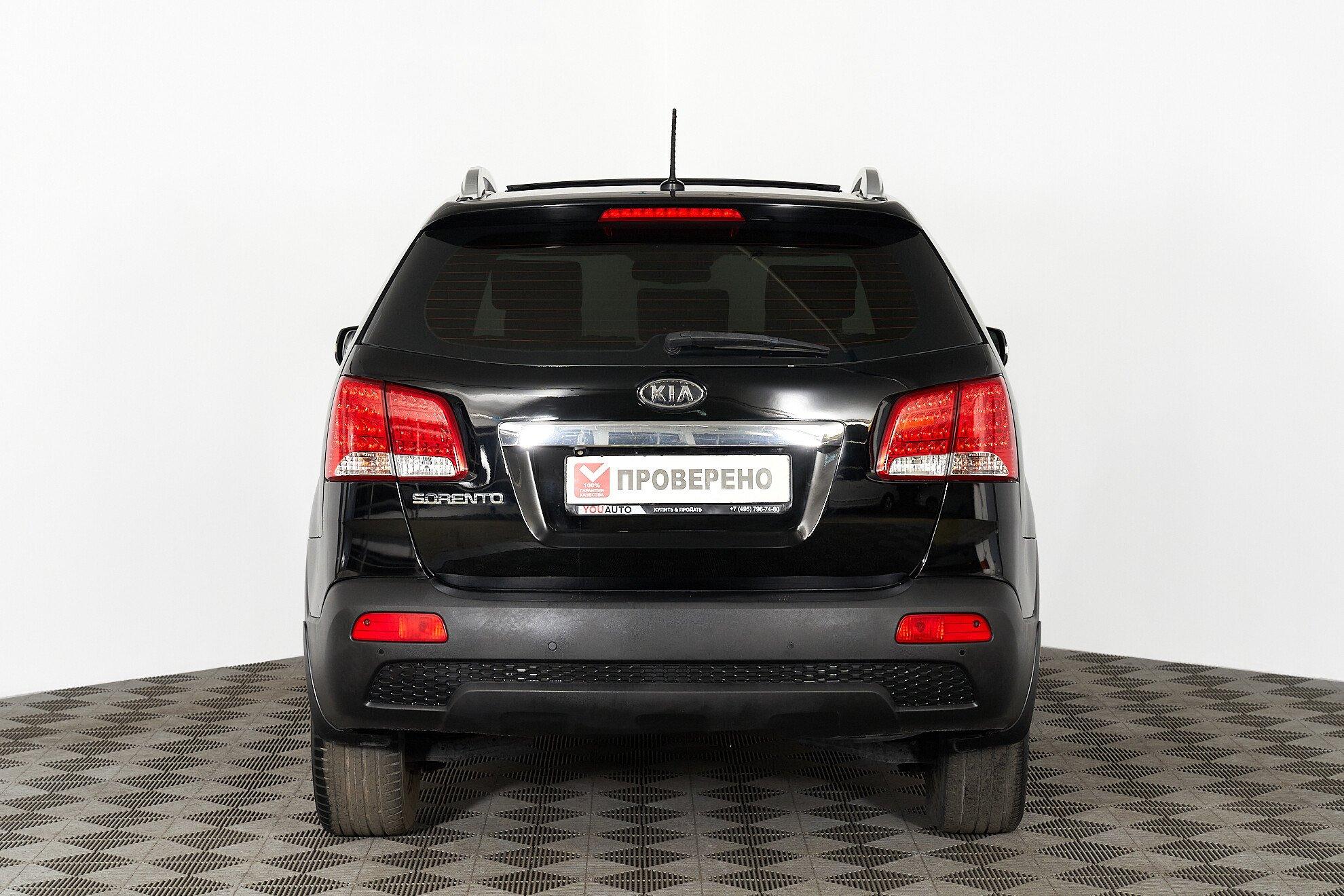 Kia Sorento 2011, черный