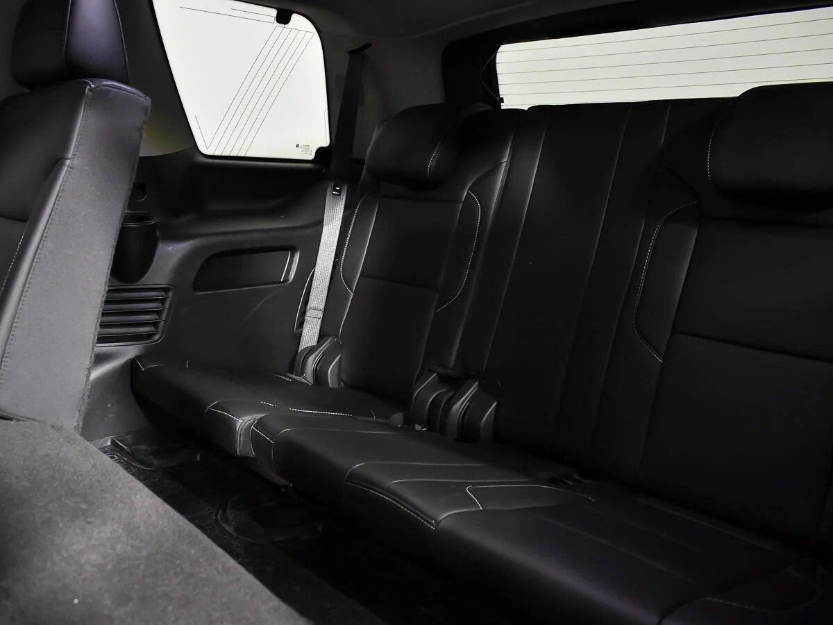 Chevrolet Tahoe 2016, белый