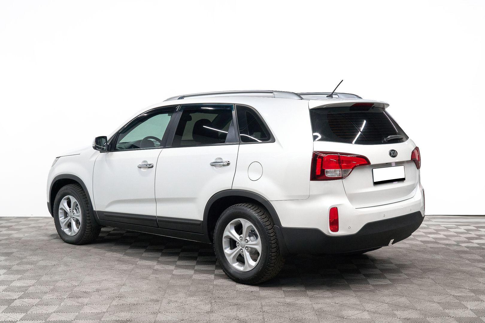 Kia Sorento 2013, белый