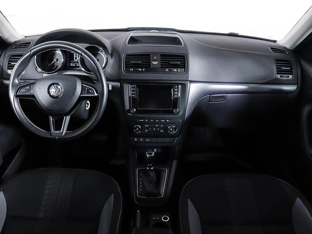 Skoda Yeti 2016, серебряный