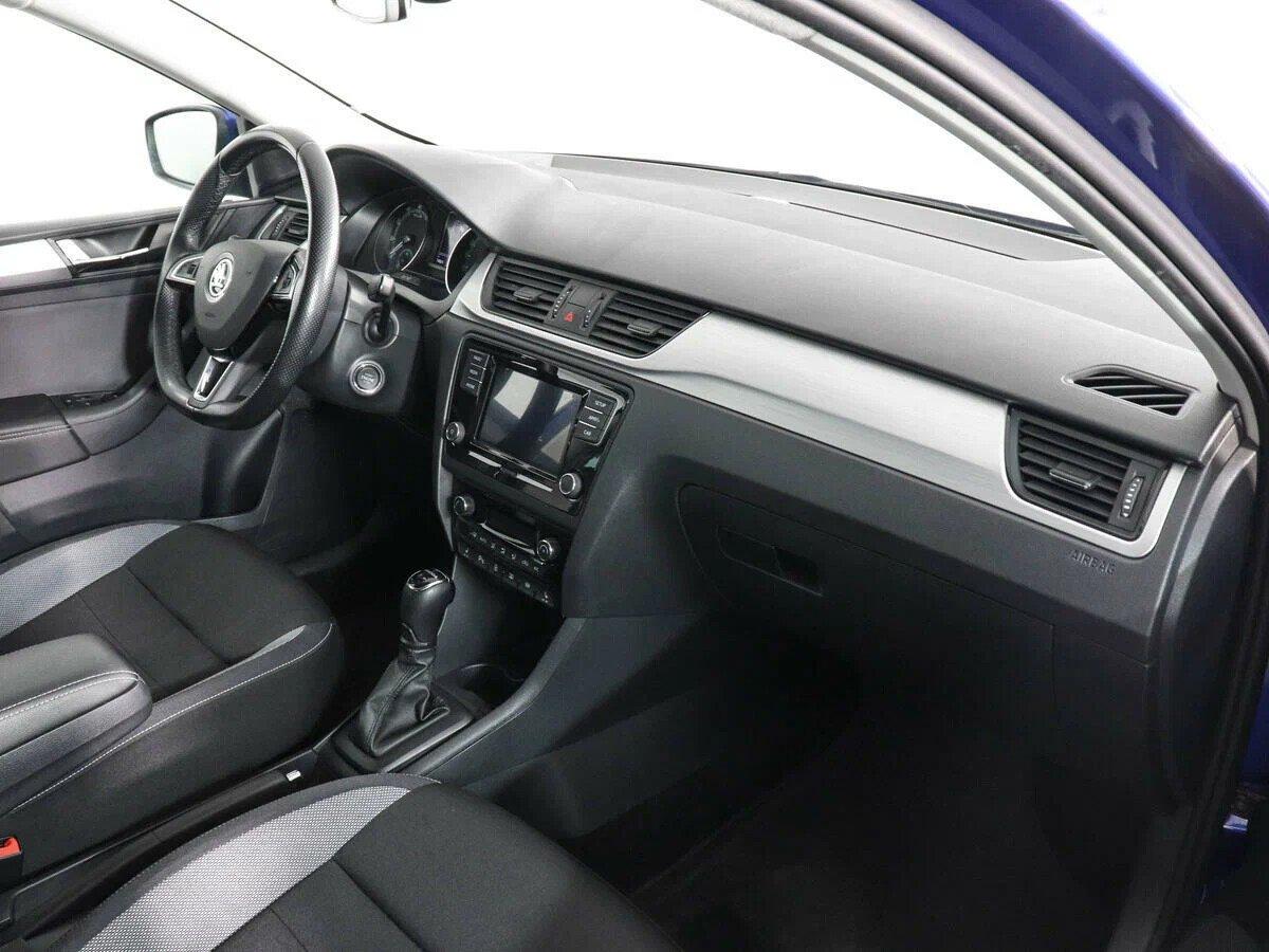 Skoda Rapid 2019, синий