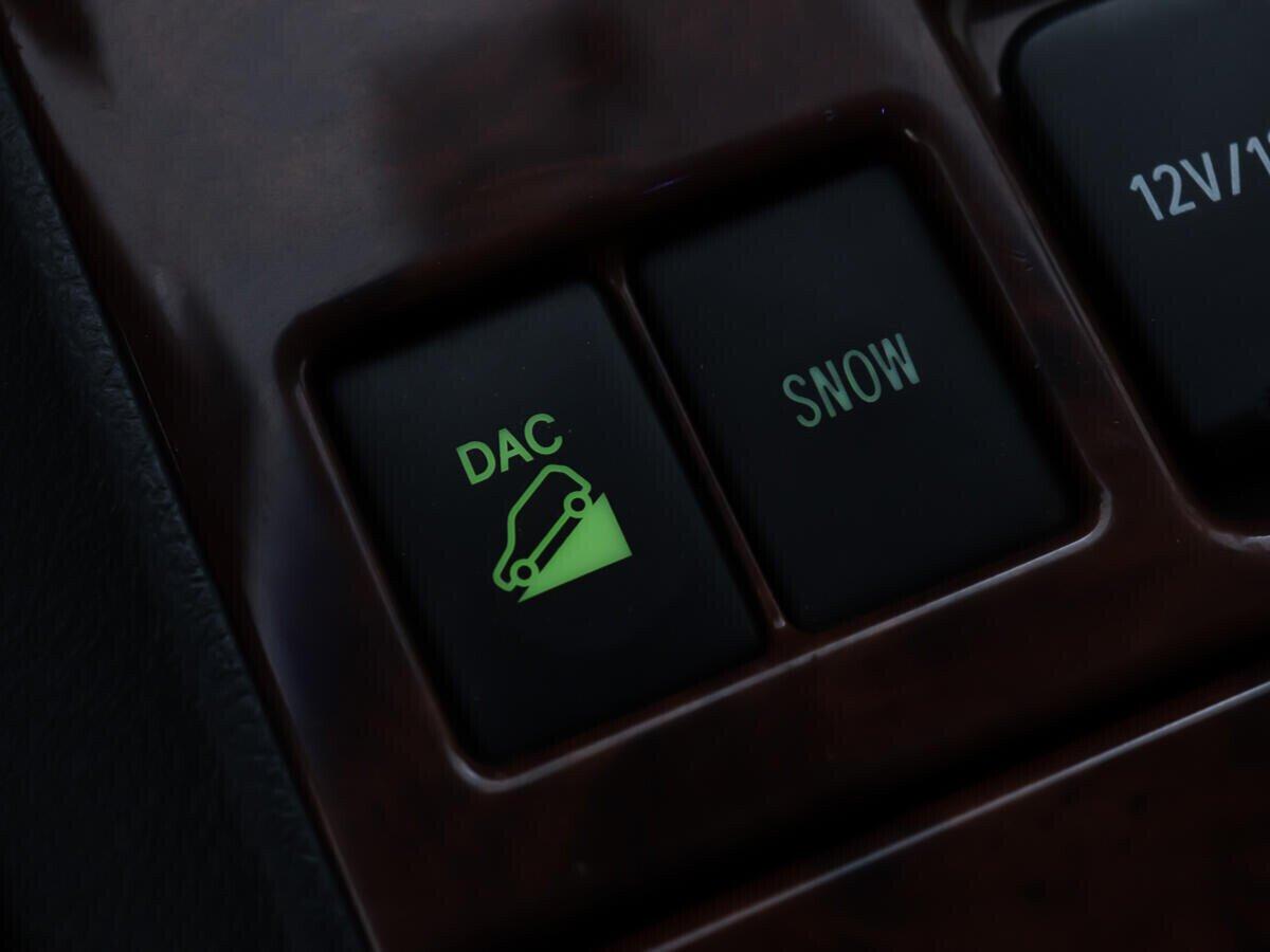 Toyota Highlander 2012, белый