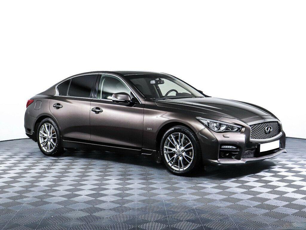 Infiniti Q50 2017, коричневый