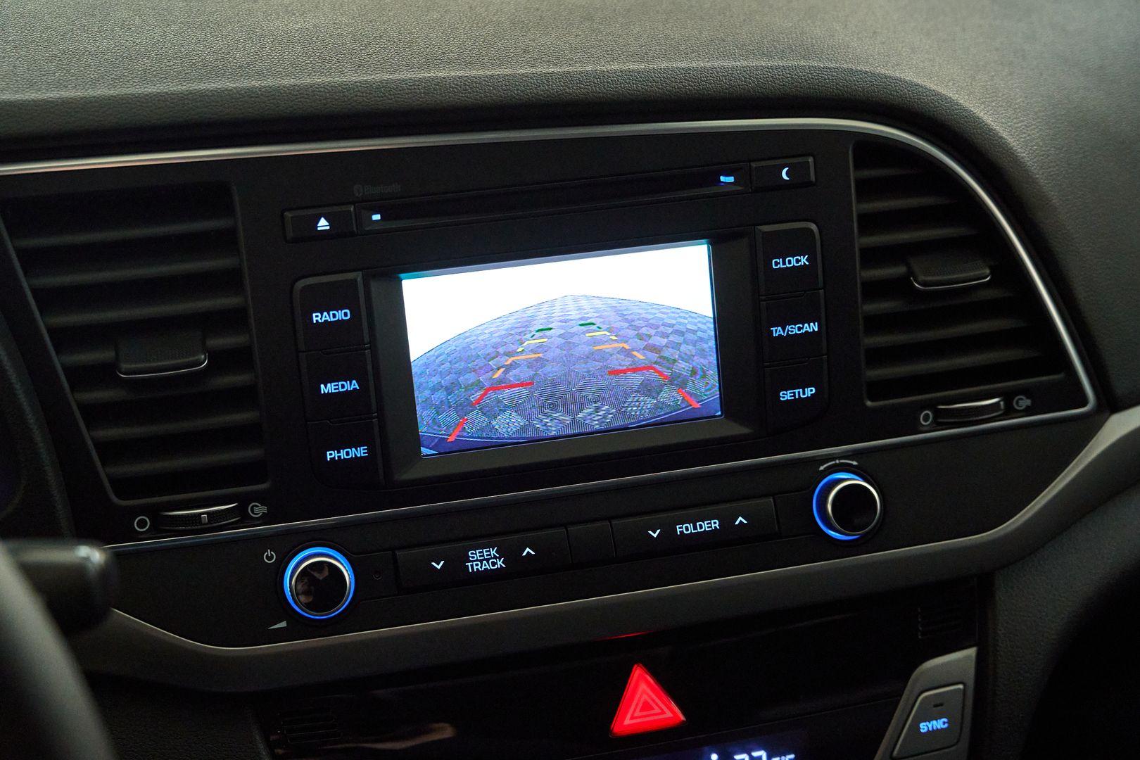 Hyundai Elantra 2016, голубой