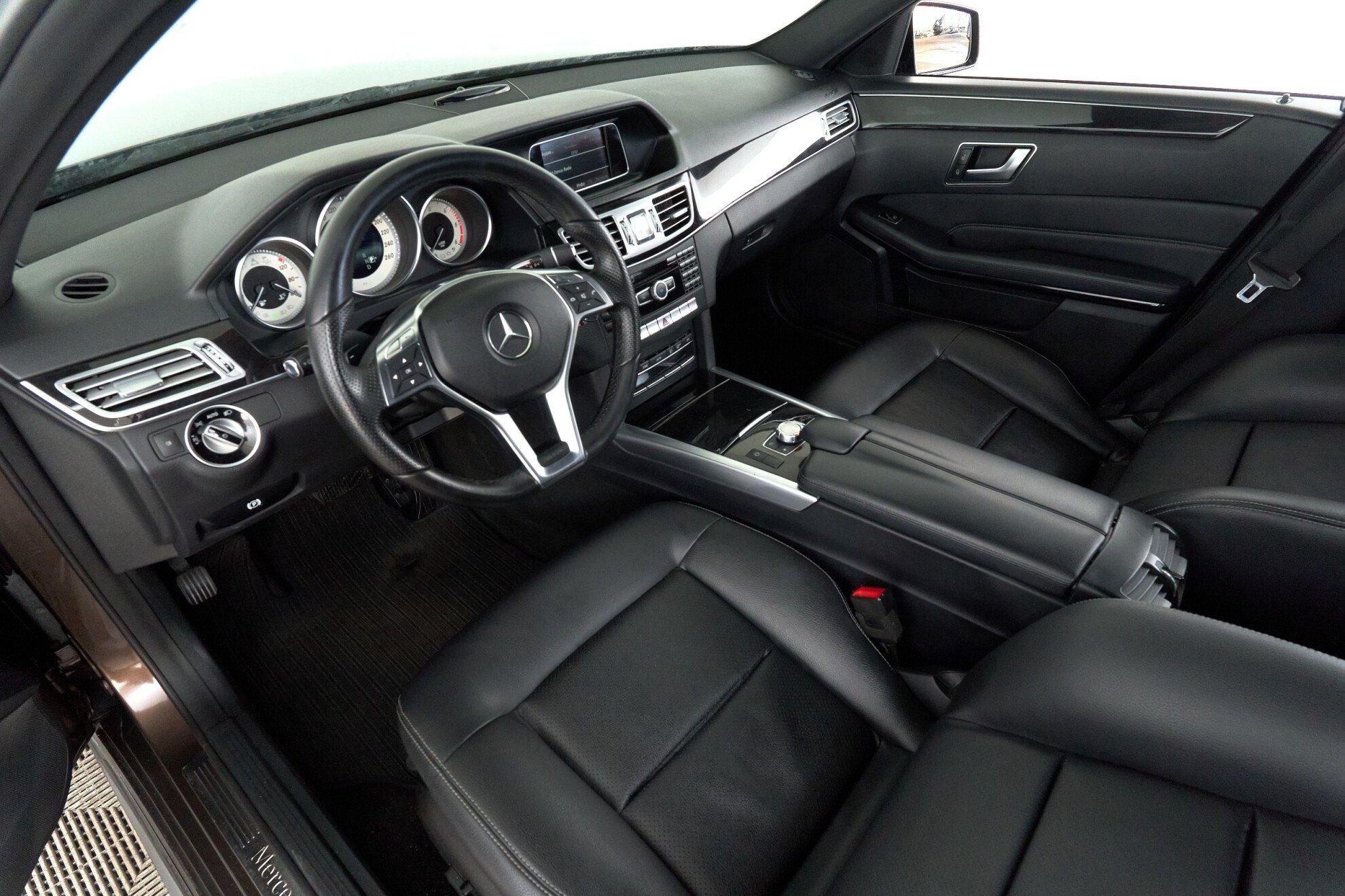 Mercedes-Benz E-Класс 2014, коричневый