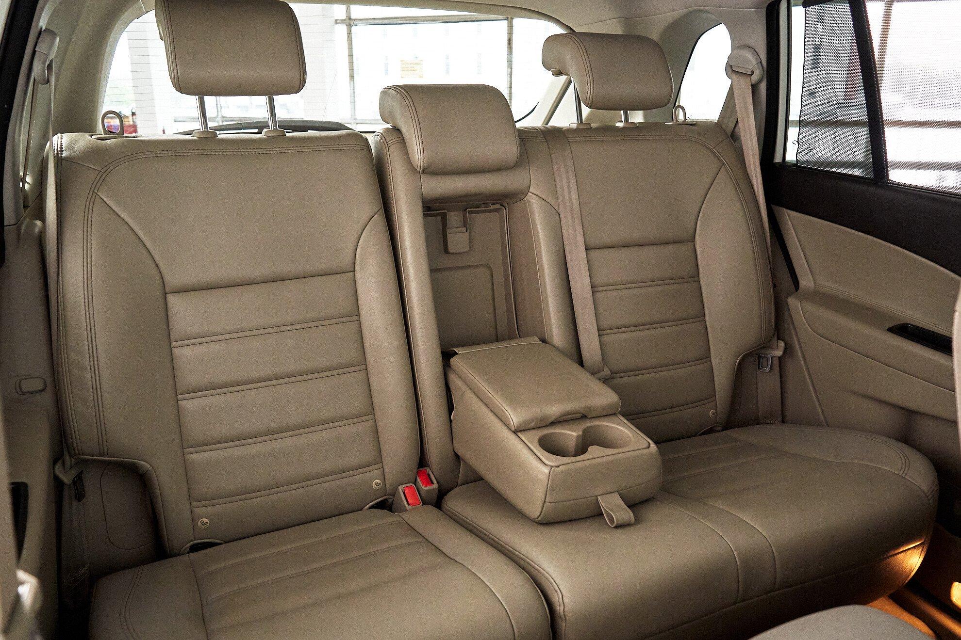 Renault Koleos 2012, белый