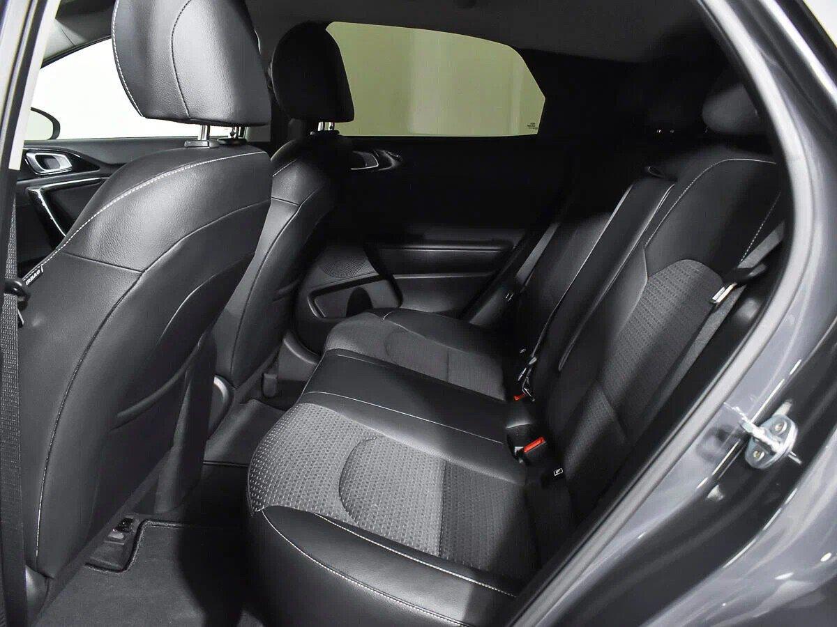 Kia XCeed 2021, серый