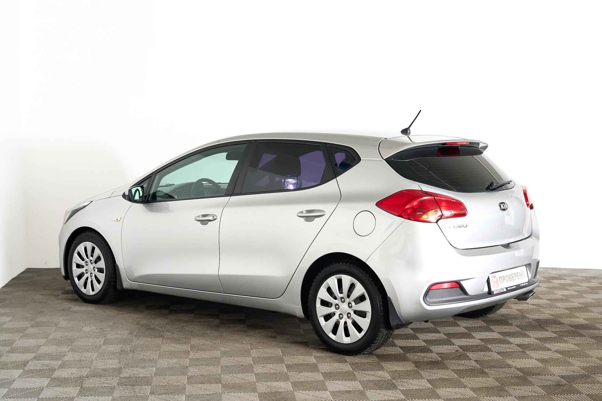Kia Ceed 2012, серебряный