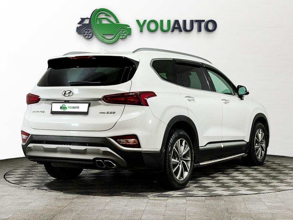 Hyundai Santa Fe 2018, белый