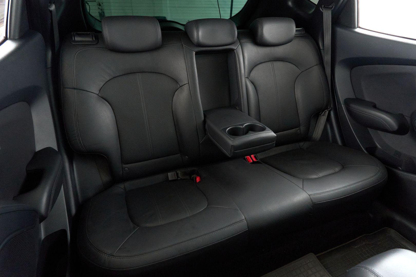 Hyundai ix35 2012, серебряный