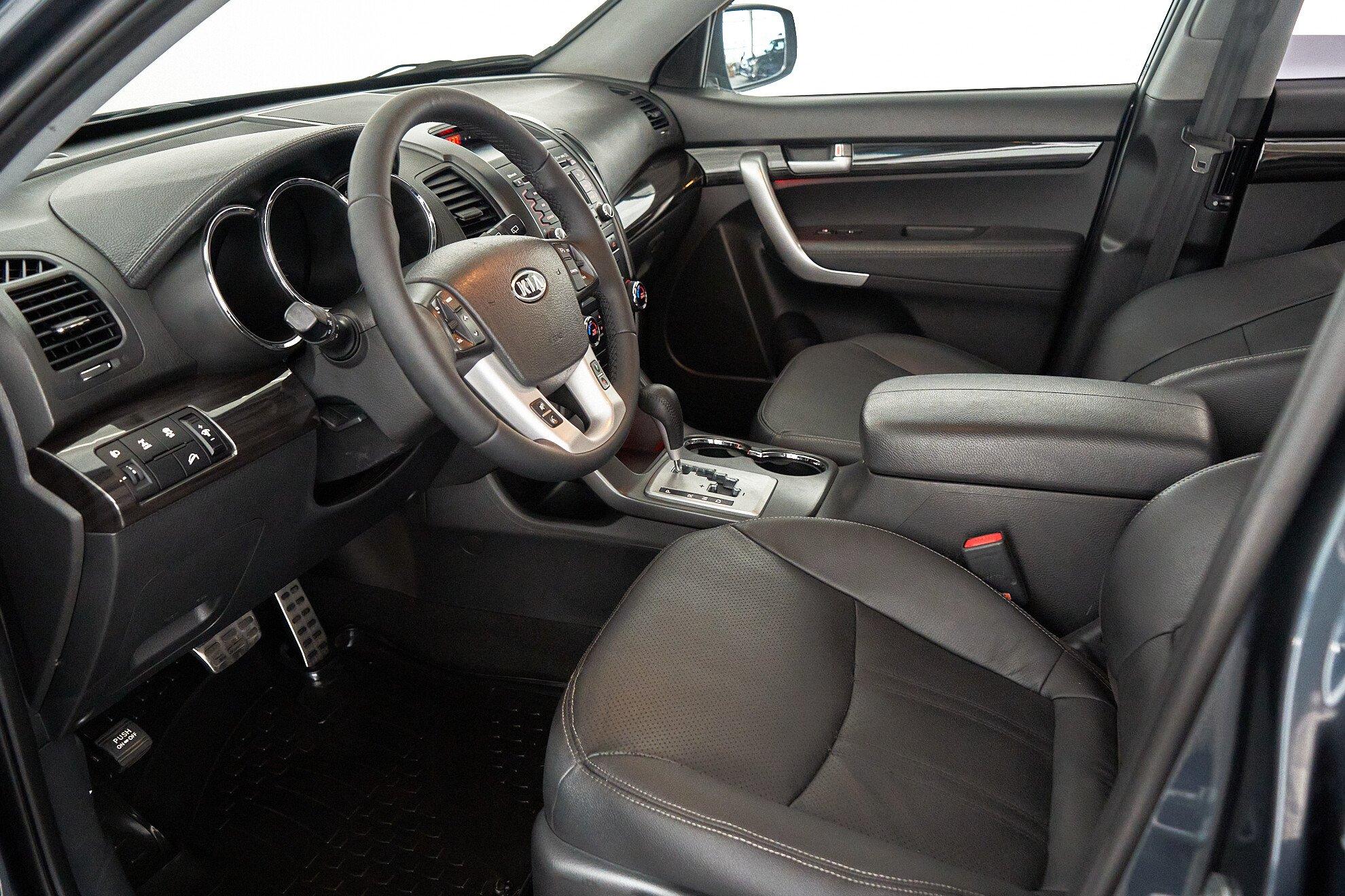 Kia Sorento 2010, синий