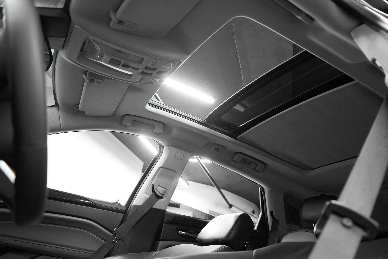 Cadillac SRX 2010, серый