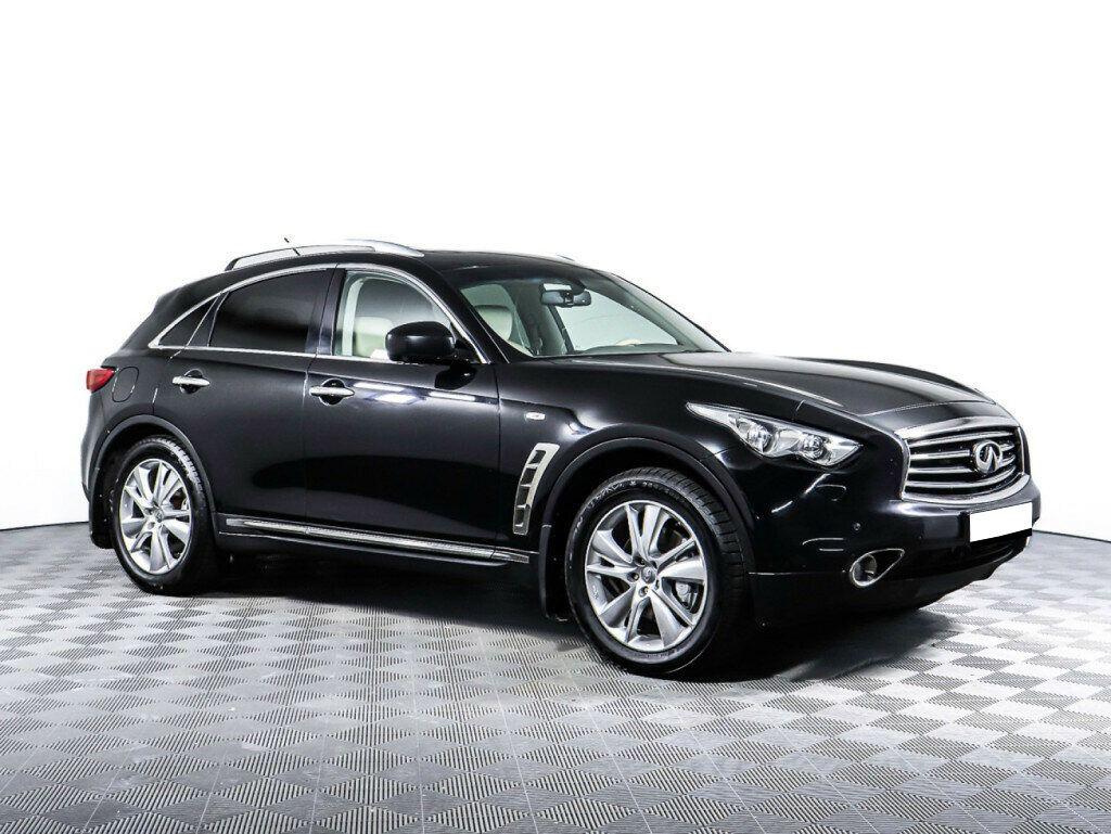 Infiniti QX70 2015, черный