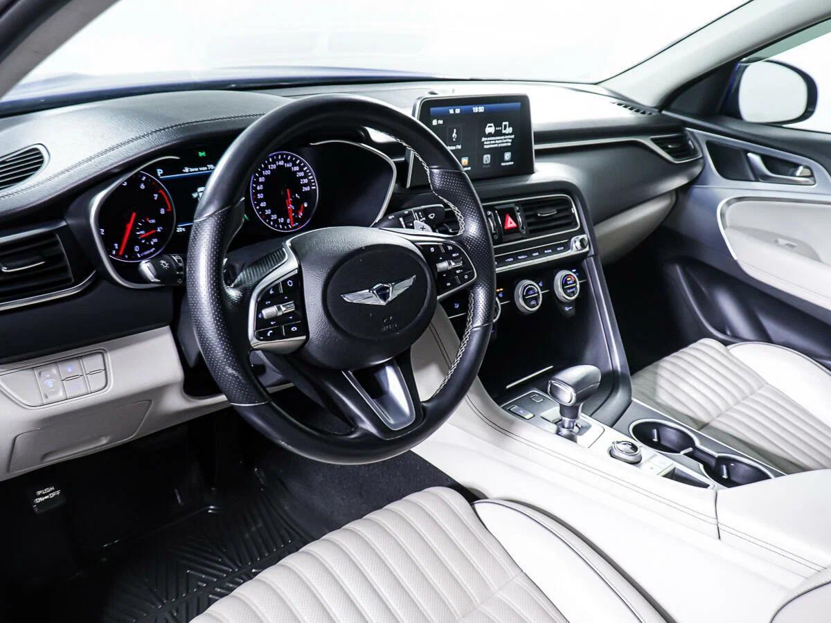 Genesis G70 2019, синий