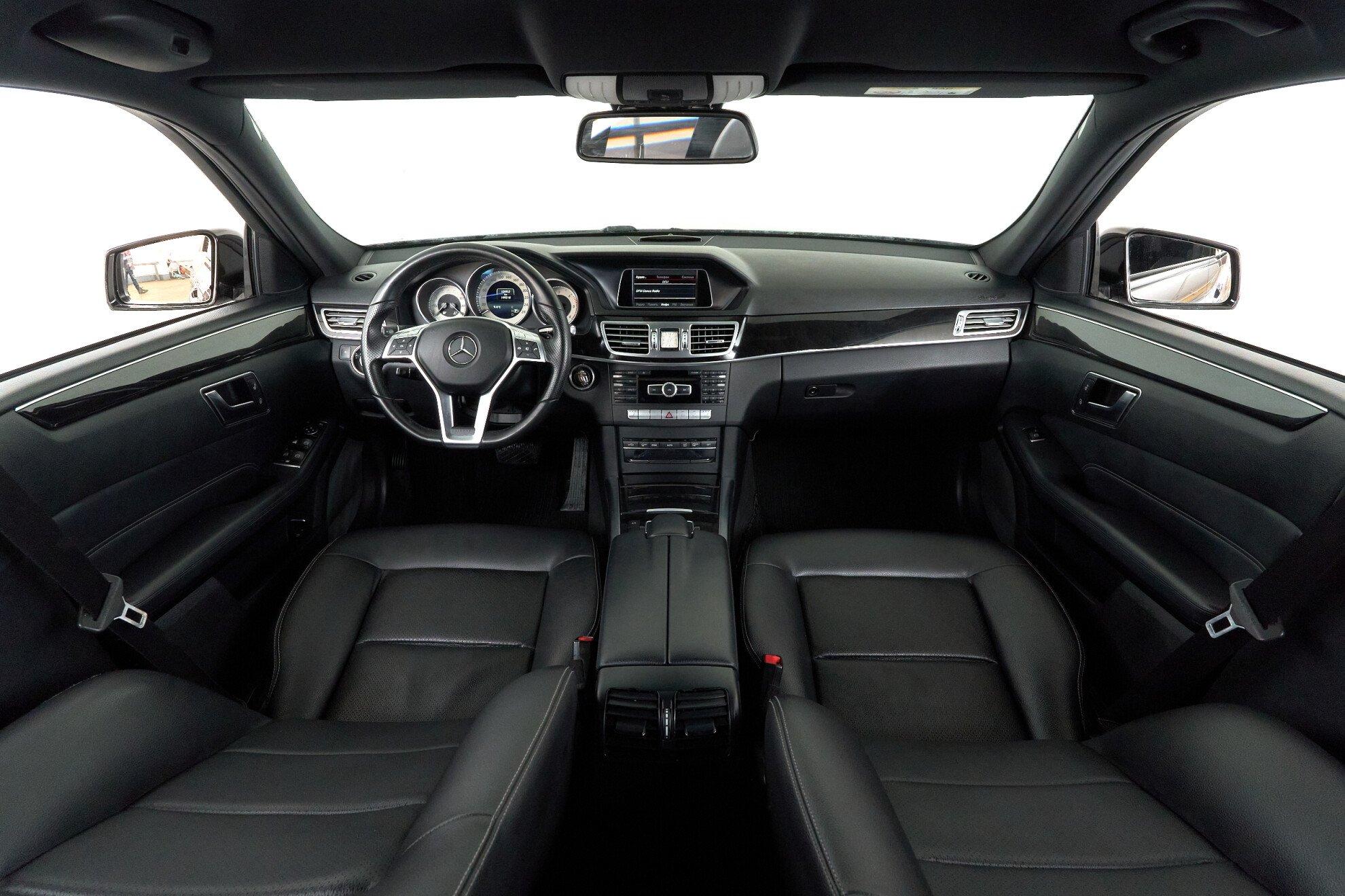 Mercedes-Benz E-Класс 2014, коричневый