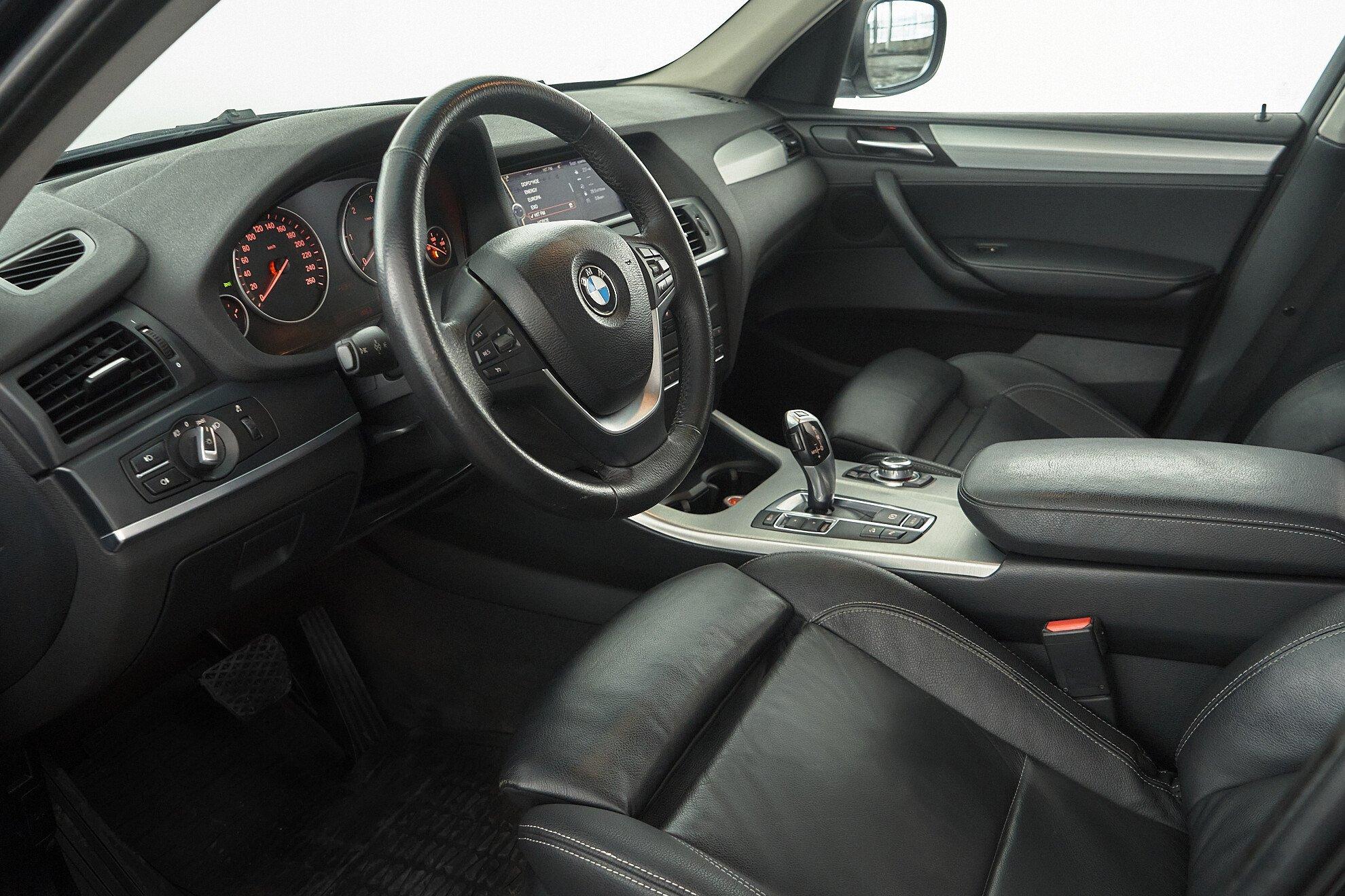 BMW X3 2013, черный