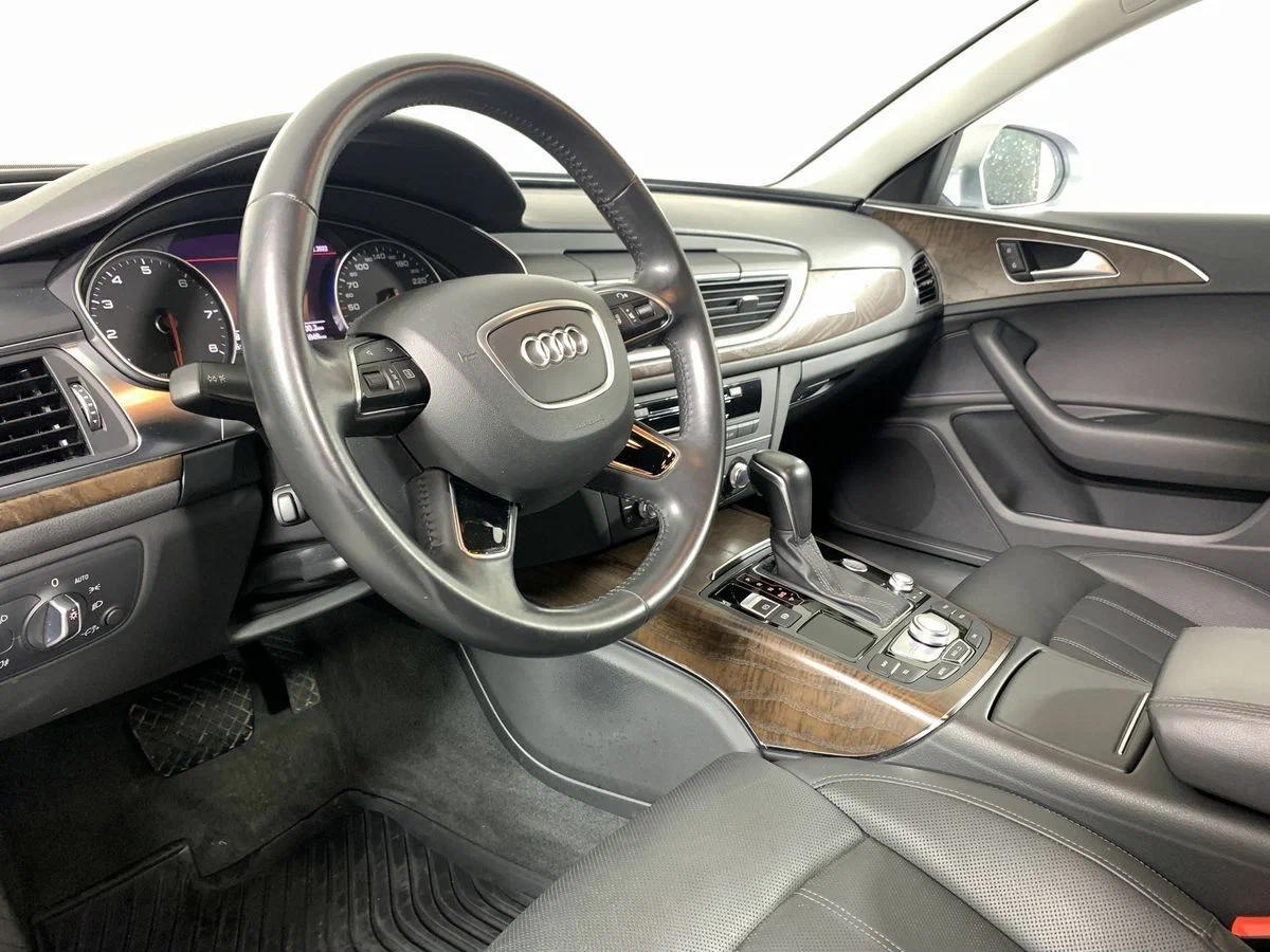 Audi A6 2017, серебряный
