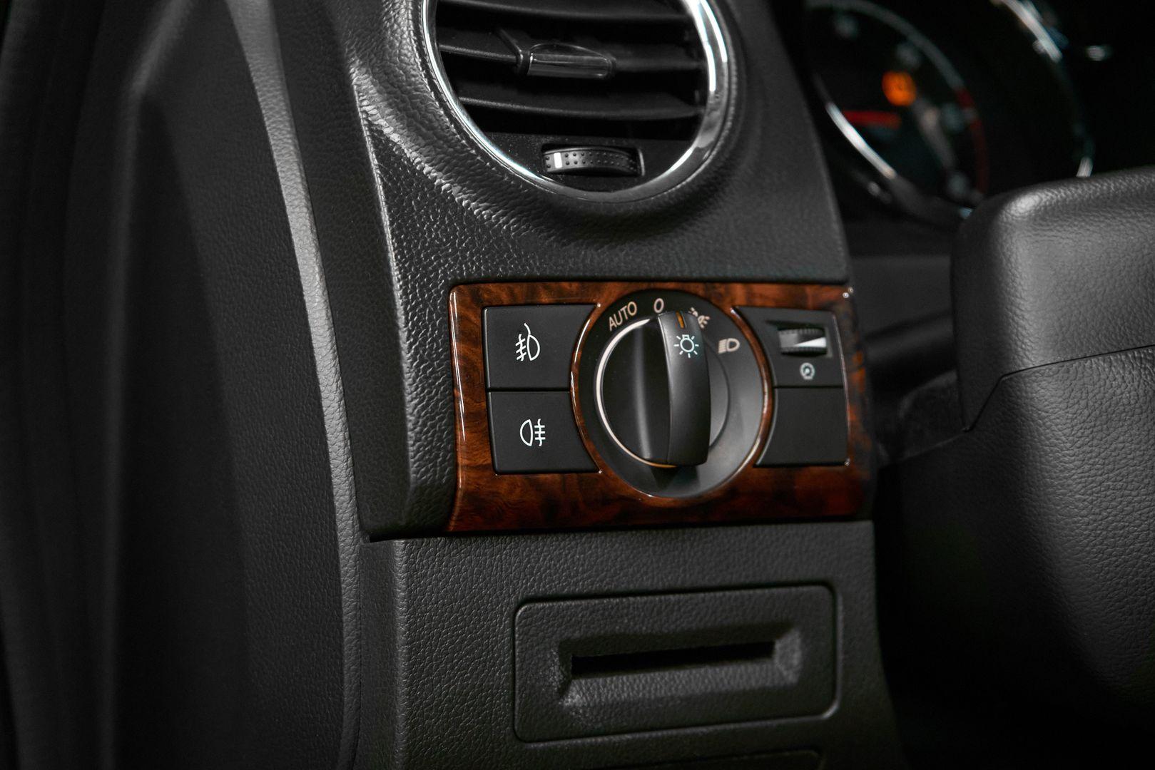 Opel Antara 2014, золотой
