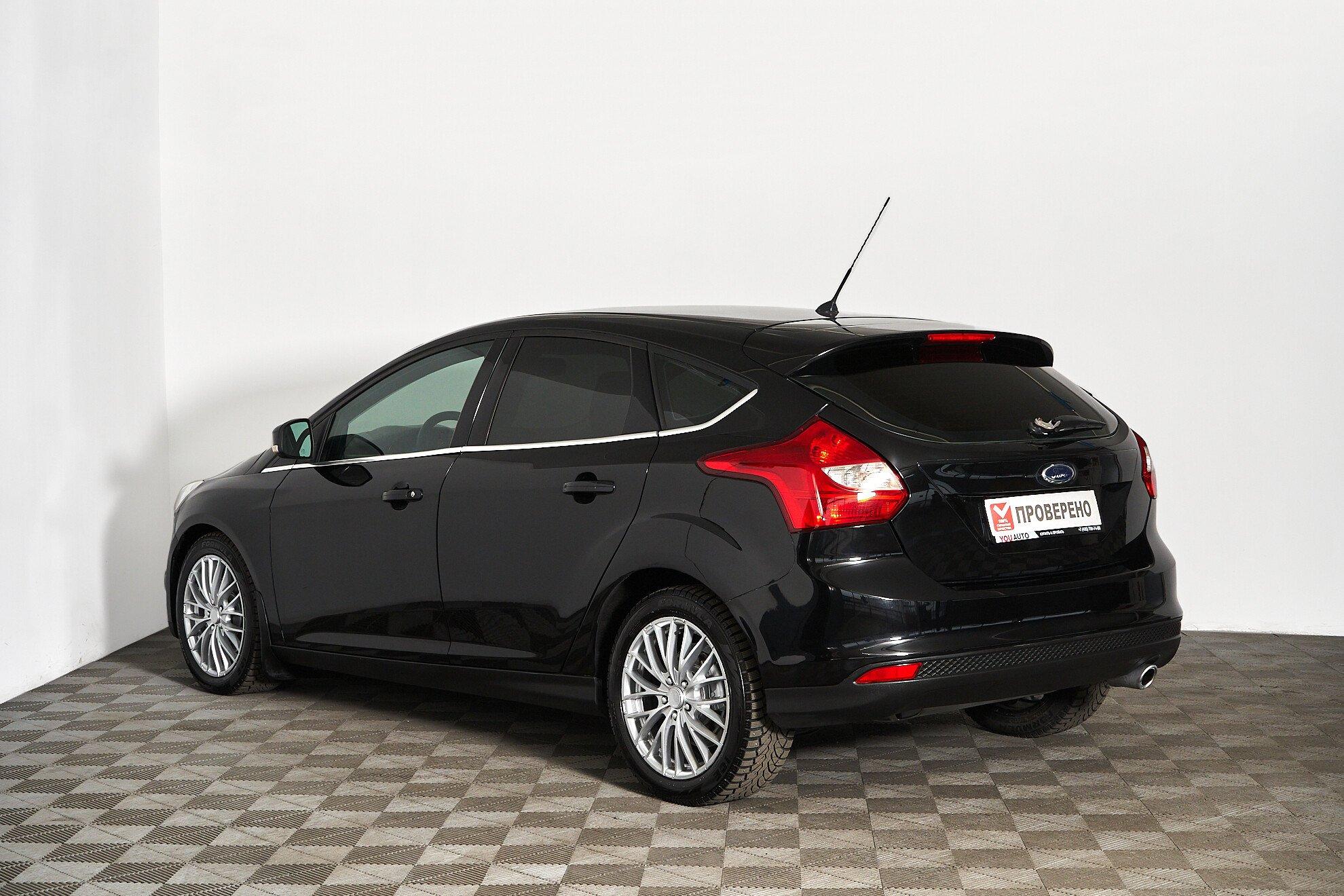 Ford Focus 2014, черный