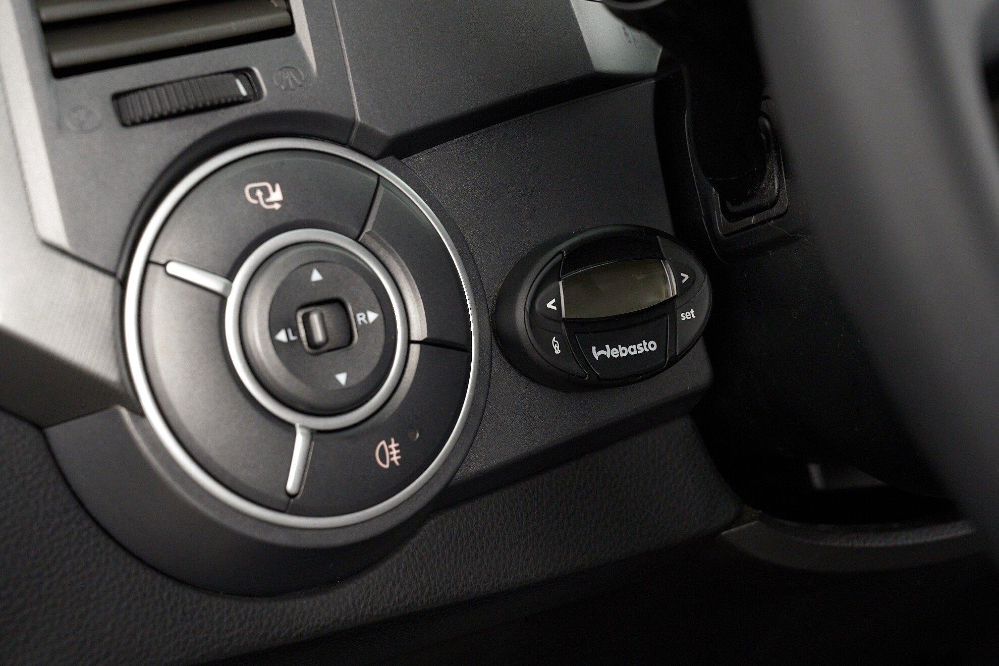 SsangYong Kyron 2012, серебряный
