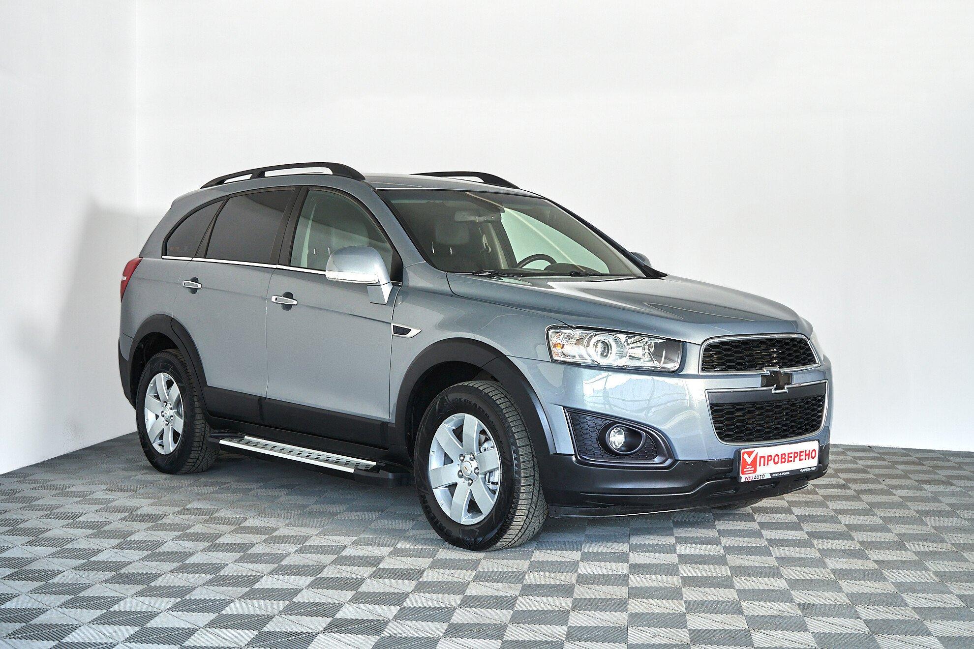 Chevrolet Captiva 2014, серый