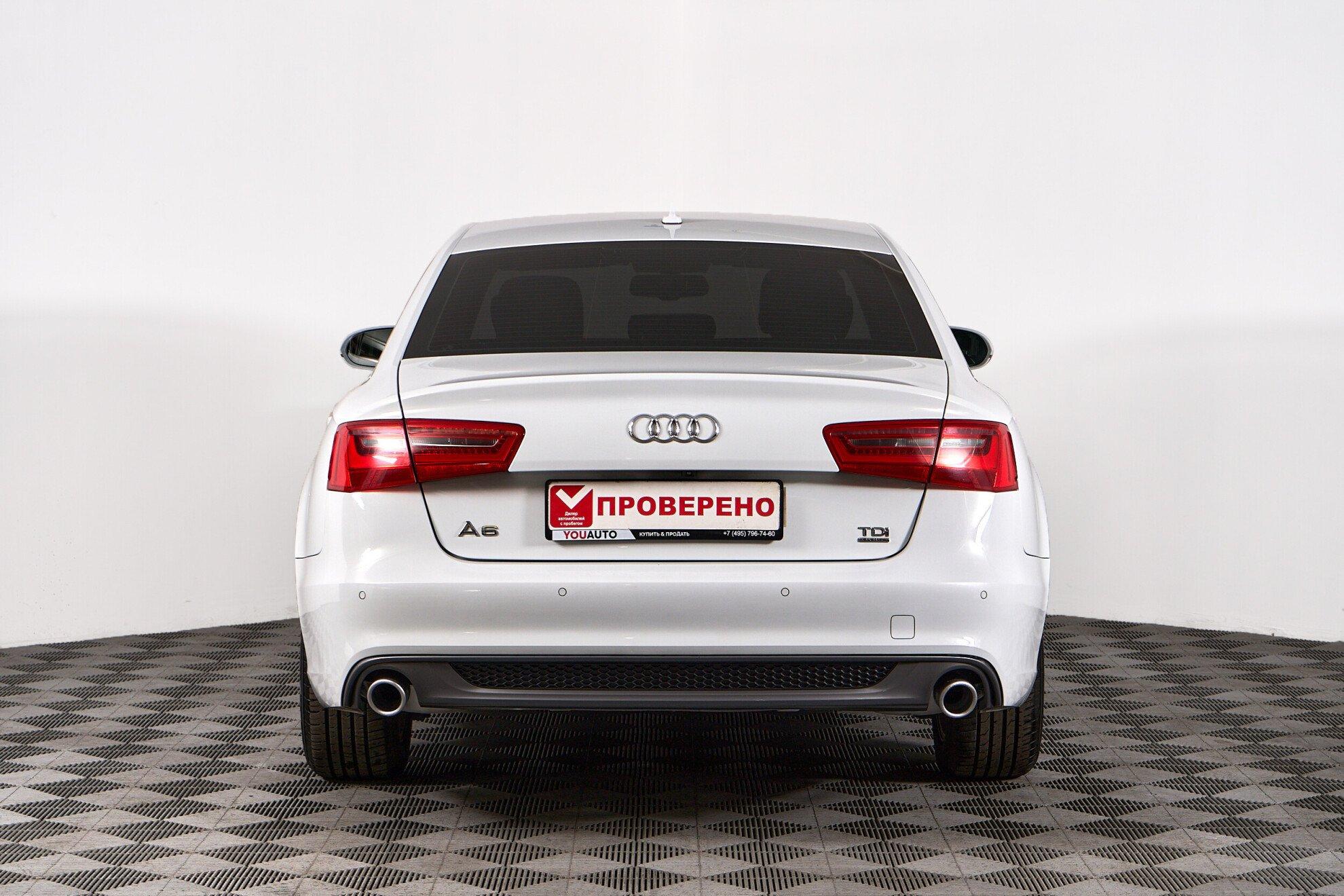 Audi A6 2012, белый