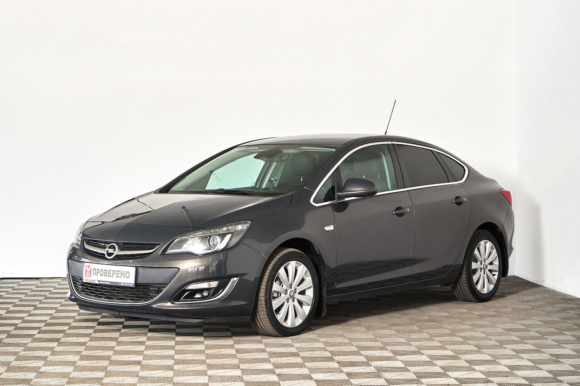 Opel Astra 2015, серый