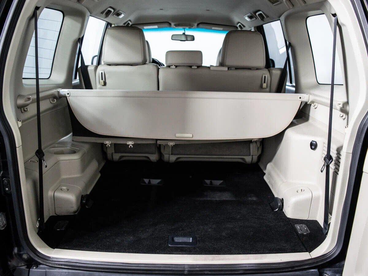 Mitsubishi Pajero 2018, черный