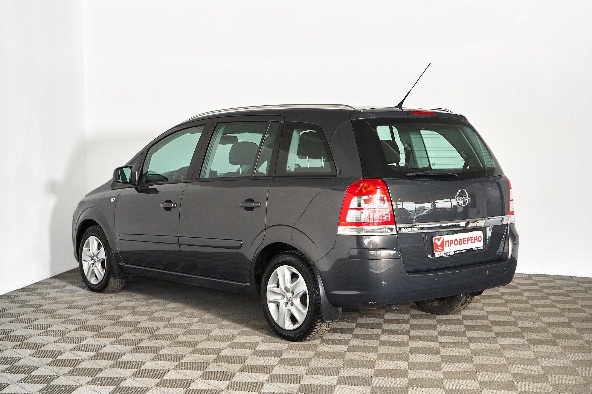 Opel Zafira 2013, серый