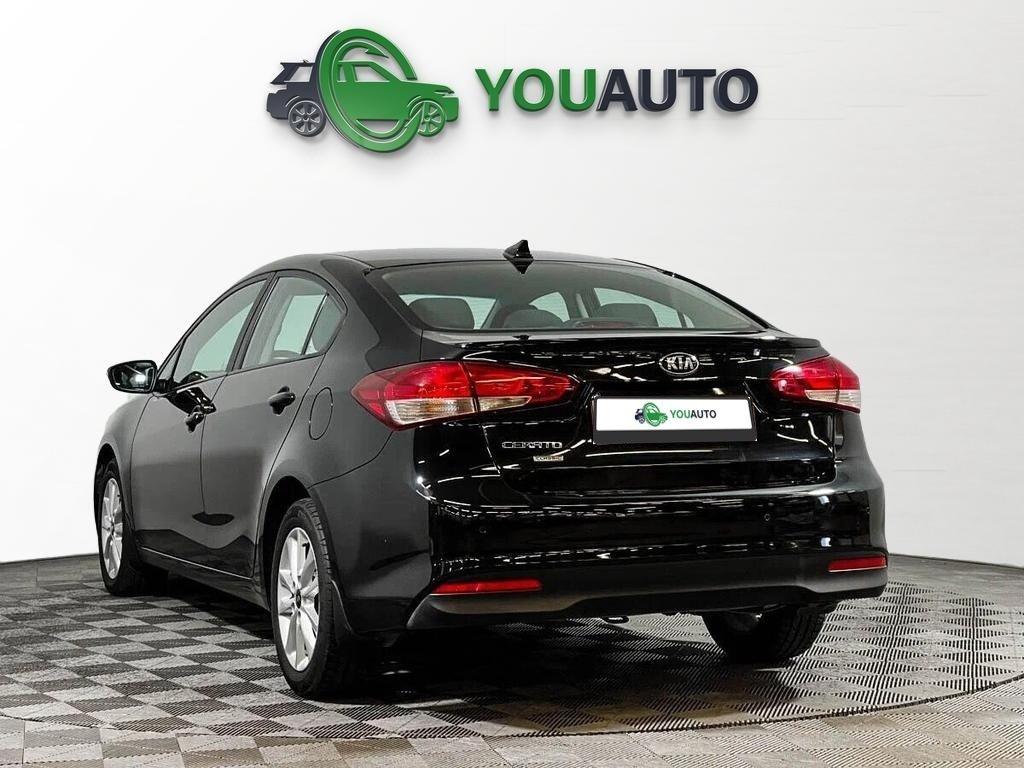 Kia Cerato 2019, черный