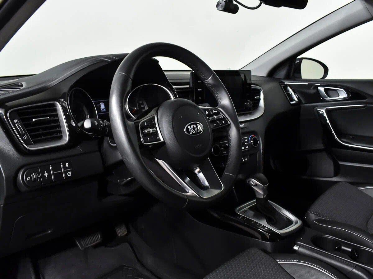 Kia XCeed 2021, серый