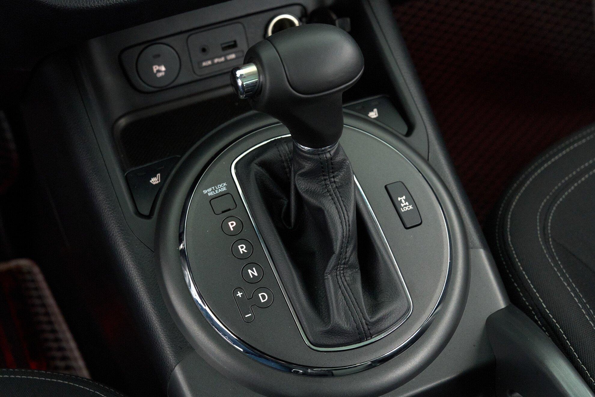 Kia Sportage 2013, белый